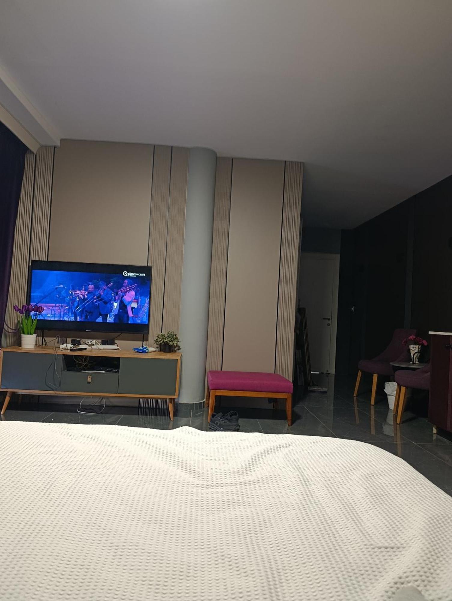 Penthouse Apartment On The Beach Bat Yam Ruang foto