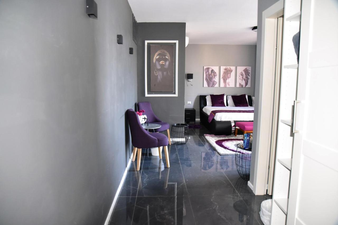 Penthouse Apartment On The Beach Bat Yam Bagian luar foto